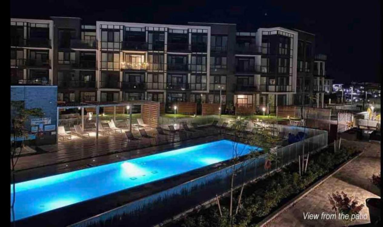 Aquarius 2 Bedroom Condo Friday Harbour Innisfil Zewnętrze zdjęcie