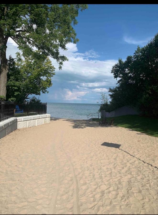 Aquarius 2 Bedroom Condo Friday Harbour Innisfil Zewnętrze zdjęcie